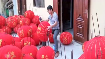 紅九州對(duì)聯(lián)工藝品廠 以匠心傳承文化，用巧手雕琢吉祥
